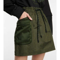 Fendi Denim Cargo Miniskirt -Fendi Shop unnamed file 253