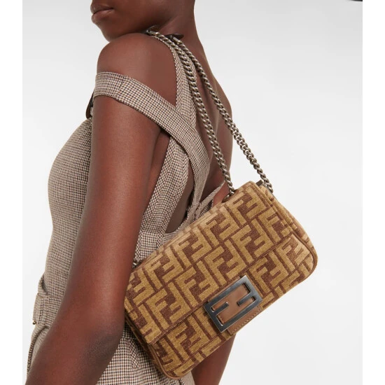 Fendi Baguette Jacquard Shoulder Bag 1 Fendi Baguette Jacquard Shoulder Bag