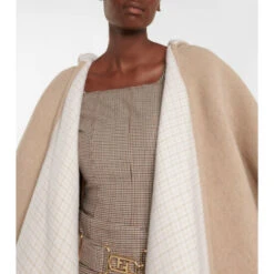 Fendi Wool And Cashmere Logo Poncho -Fendi Shop unnamed file 747