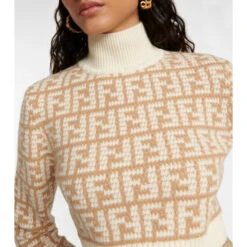 Fendi Monogram Cropped Cashmere Sweater 5 Fendi Monogram Cropped Cashmere Sweater -Fendi Shop unnamed file 98